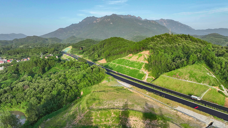 圖3-陽新高速固商段項(xiàng)目實(shí)景.png